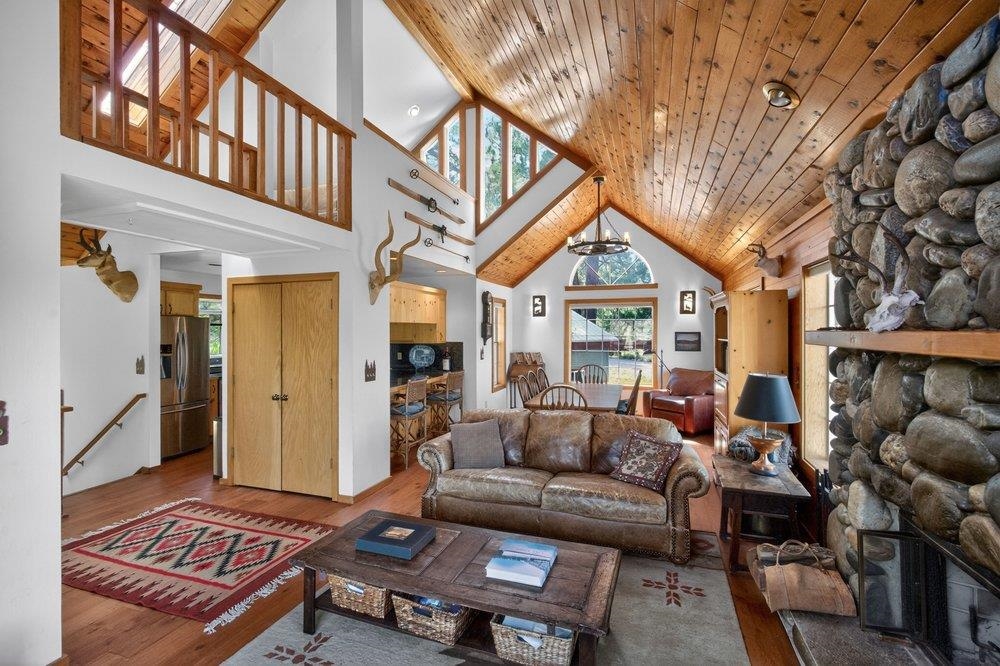 263 Basque Drive Truckee, CA 96161 - Photo 5 of 28
