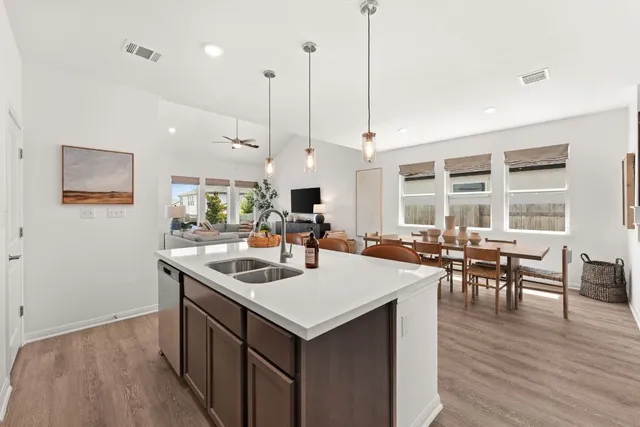 $434,900 | 6512 Velvet Leaf Lane, Buda, TX 78610