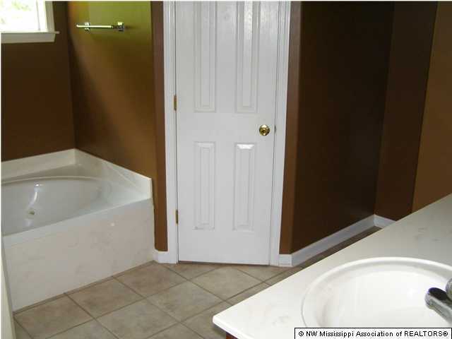 1810 Oak Crest Road Hernando, MS 38632 - Photo 9 of 15 Additional Photo