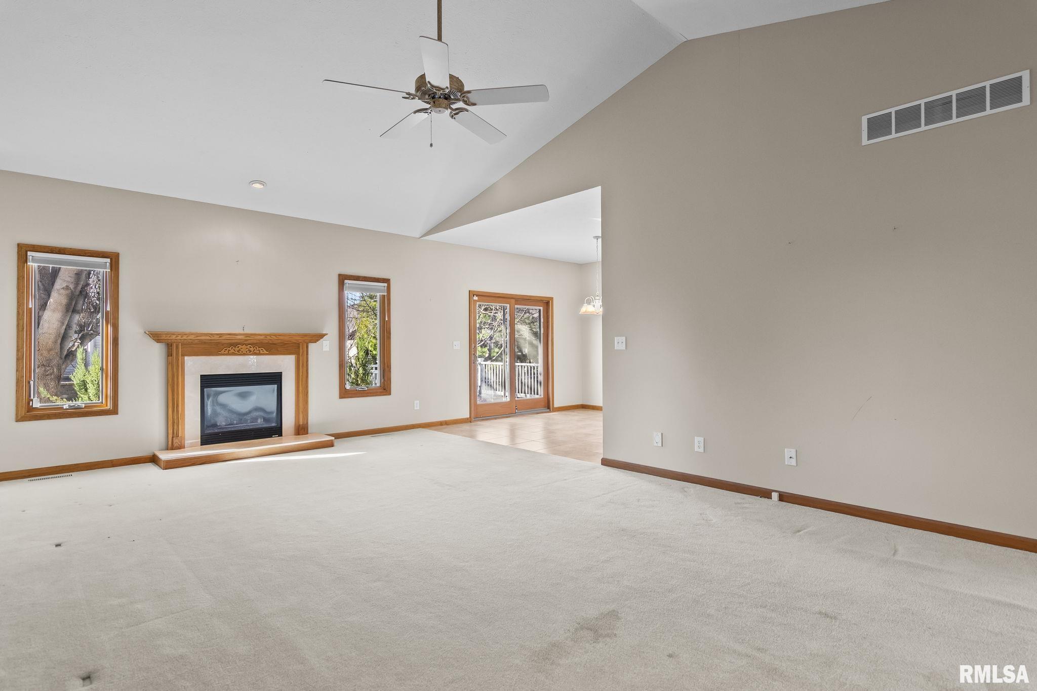 3500 Sandwood Drive Springfield, IL 62711 - Photo 12 of 38