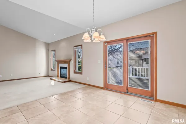 $380,000 | 3500 Sandwood Drive, Springfield, IL 62711