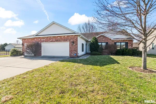 $380,000 | 3500 Sandwood Drive, Springfield, IL 62711