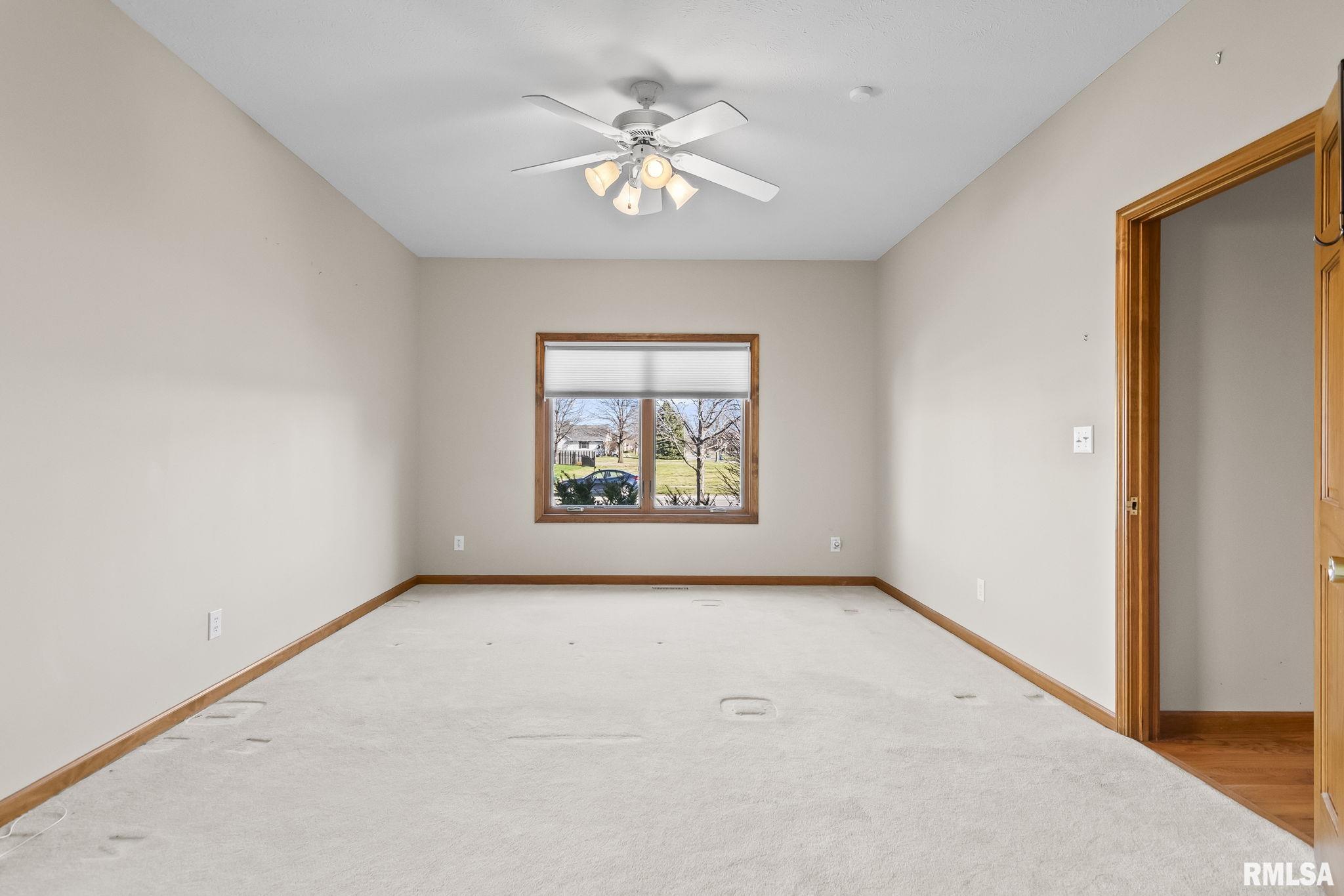 3500 Sandwood Drive Springfield, IL 62711 - Photo 22 of 38