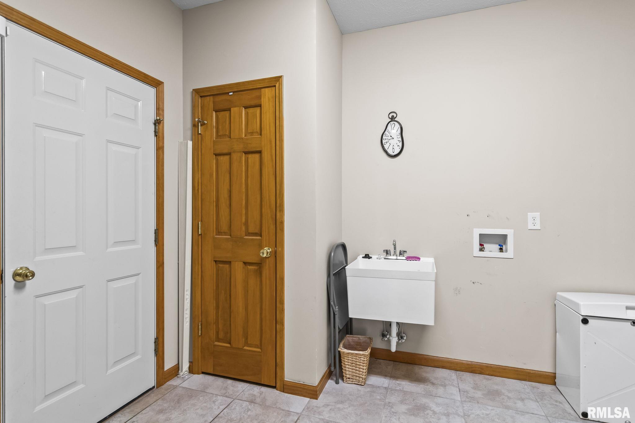 3500 Sandwood Drive Springfield, IL 62711 - Photo 30 of 38