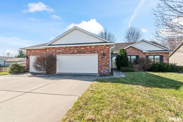 $380,000 | 3500 Sandwood Drive, Springfield, IL 62711