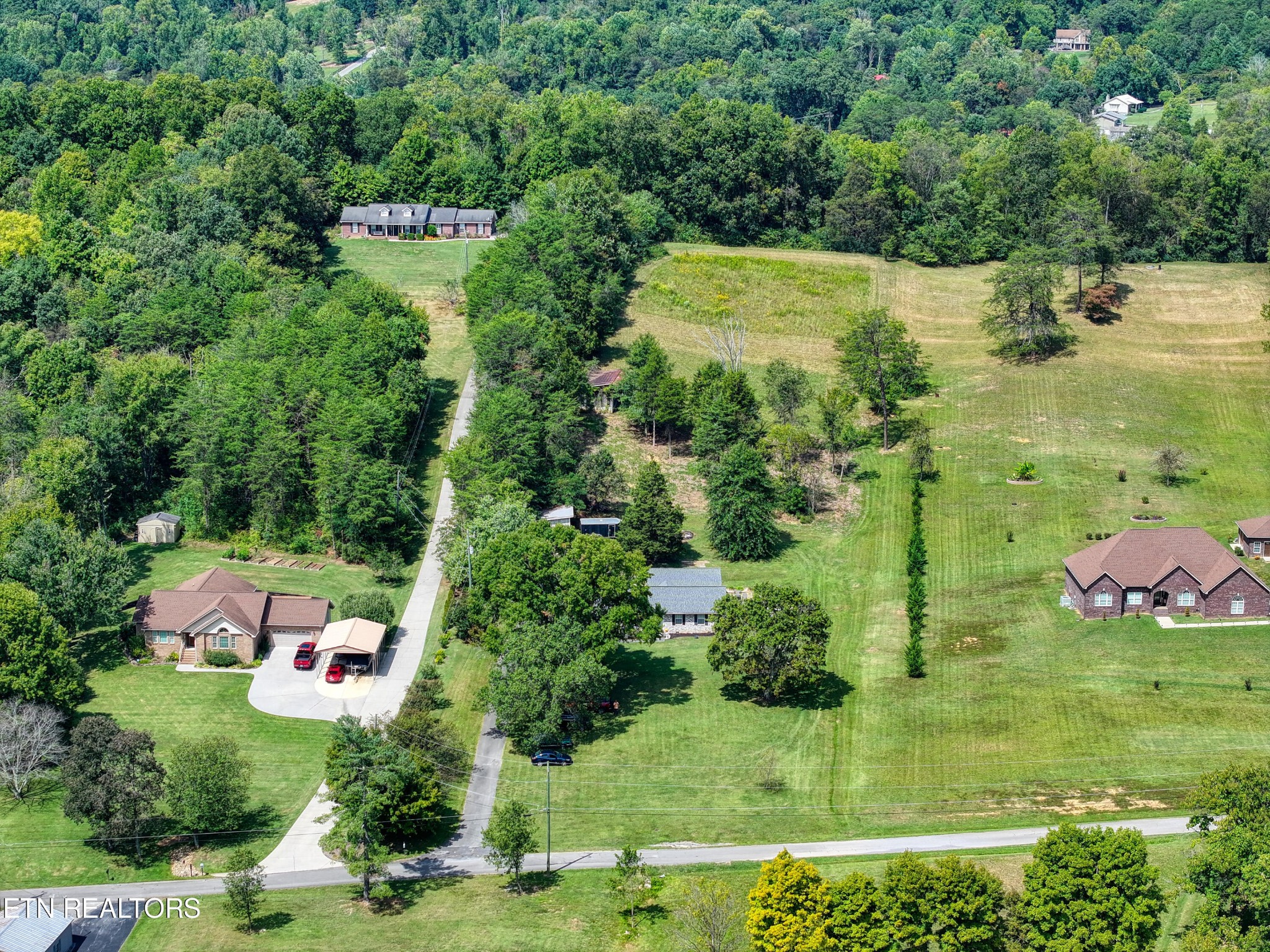 9307 Cameron Road Mascot, TN 37806 - Photo 26 of 35 Gallery Image 26