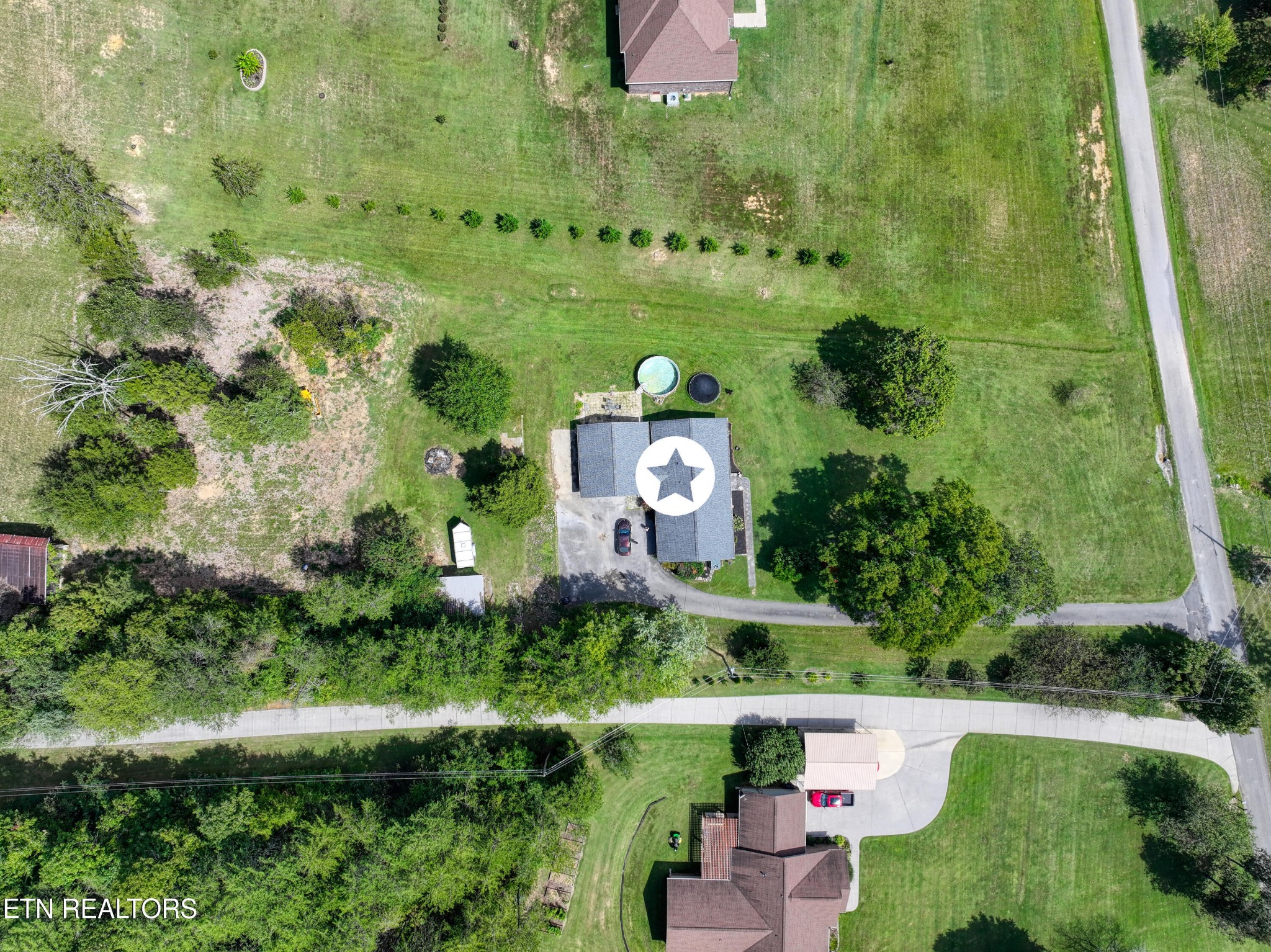 9307 Cameron Road Mascot, TN 37806 - Photo 31 of 35 Gallery Image 31