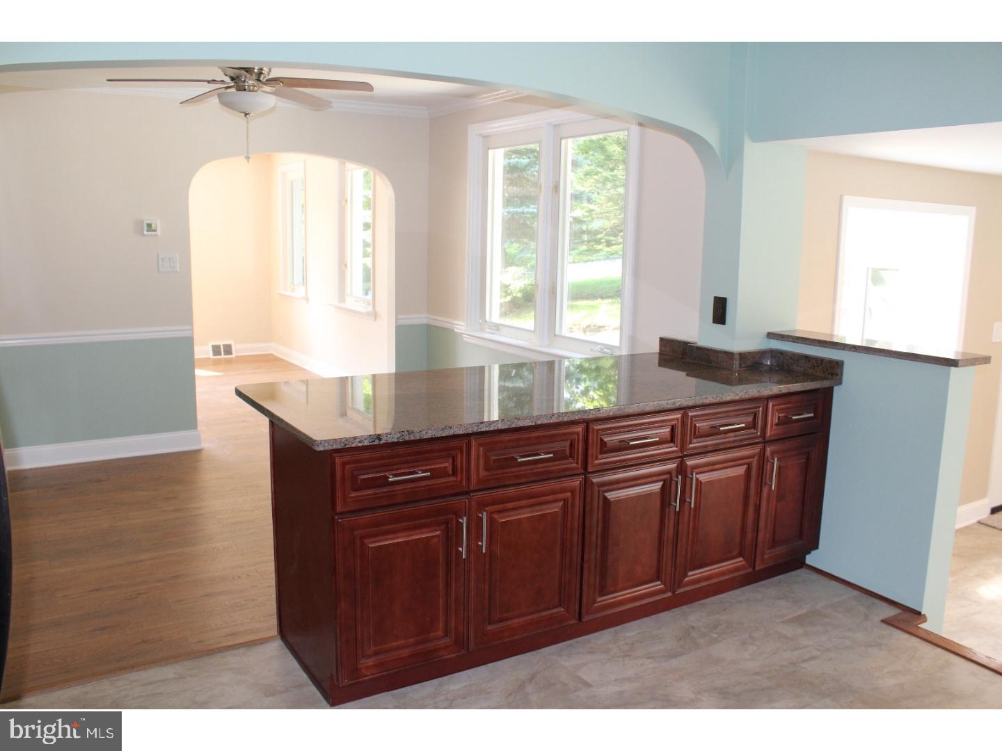 1630 Larkin Road Marcus Hook, PA 19061 - Photo 6 of 25 Gallery Image 6