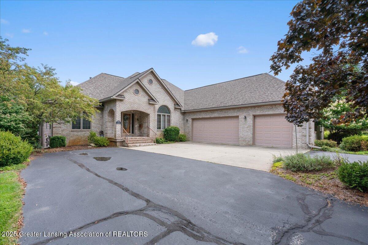 3522 Josette Lane Lansing, MI 48906 - Photo 56 of 56 02-Media Jett-47