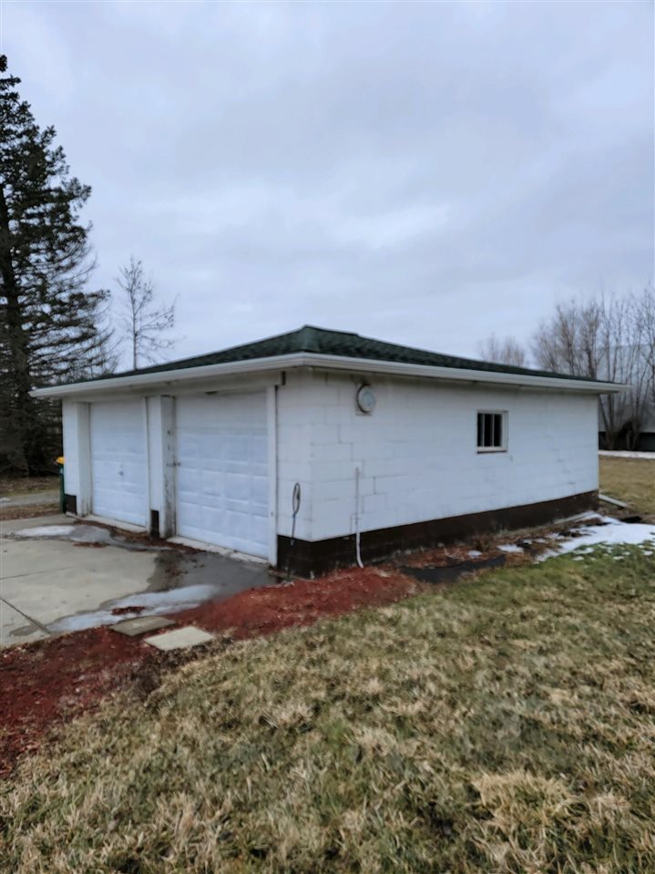 5028 3 Mile Road Bay City, MI 48706 - Photo 25 of 31