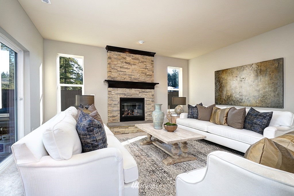 4221 180th Place Southeast Bothell, WA 98012 - Photo 3 of 25 Gallery Image 3