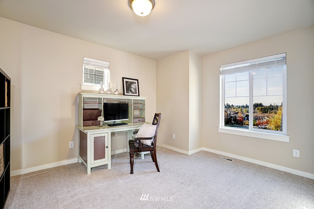 4221 180th Place Southeast Bothell, WA 98012 - Photo 22 of 25 Gallery Image 22