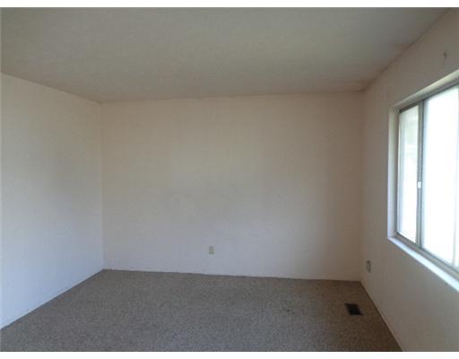 303 Indiana Avenue Springfield, OH 45505 - Photo 3 of 10