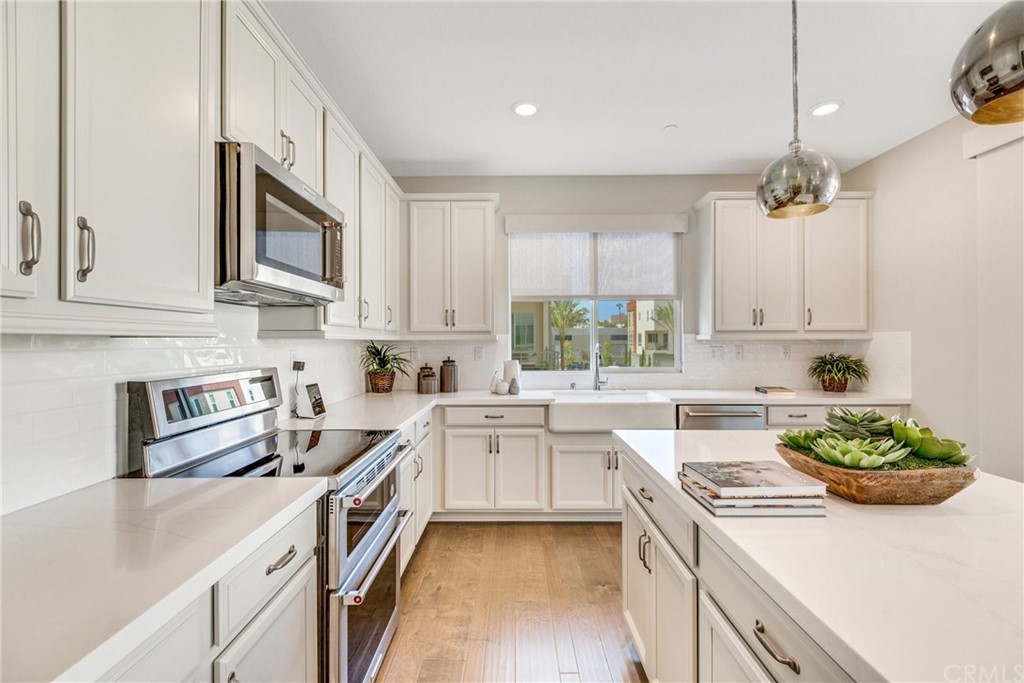 132 Citysquare Irvine, CA 92614 - Photo 18 of 60