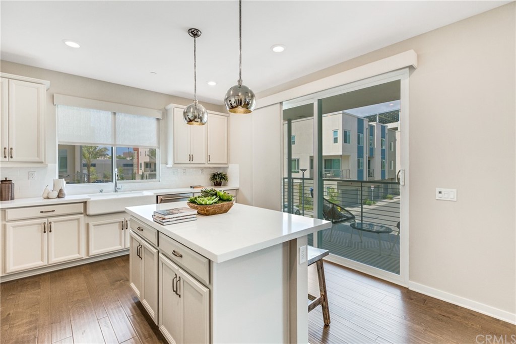 132 Citysquare Irvine, CA 92614 - Photo 19 of 60