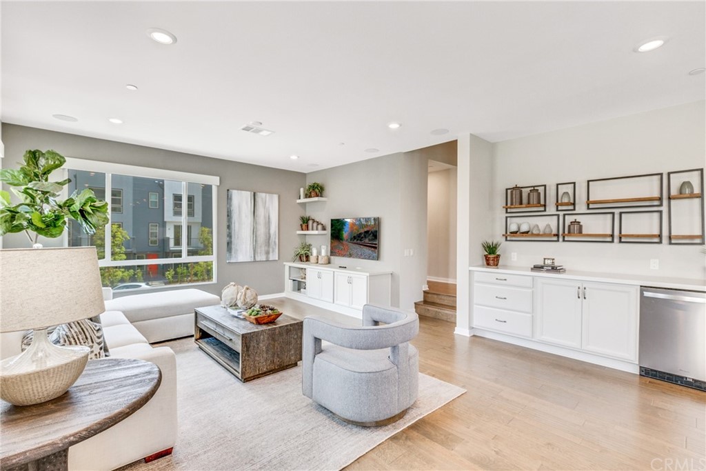 132 Citysquare Irvine, CA 92614 - Photo 28 of 60