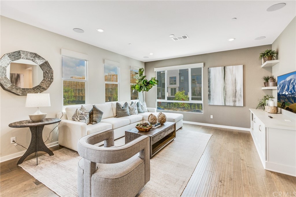 132 Citysquare Irvine, CA 92614 - Photo 30 of 60