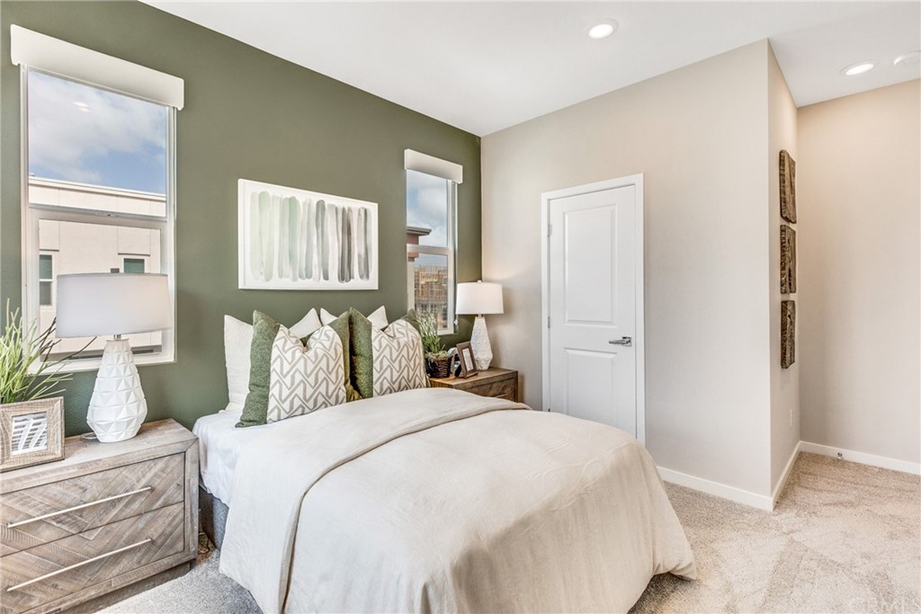 132 Citysquare Irvine, CA 92614 - Photo 41 of 60