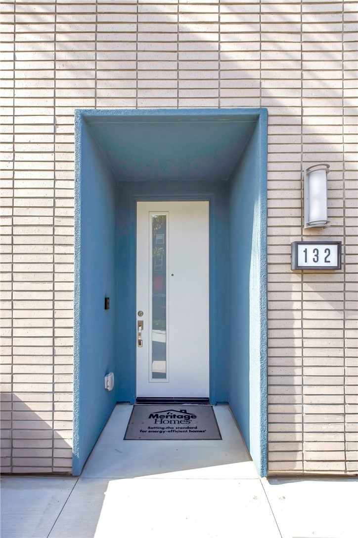 132 Citysquare Irvine, CA 92614 - Photo 7 of 60