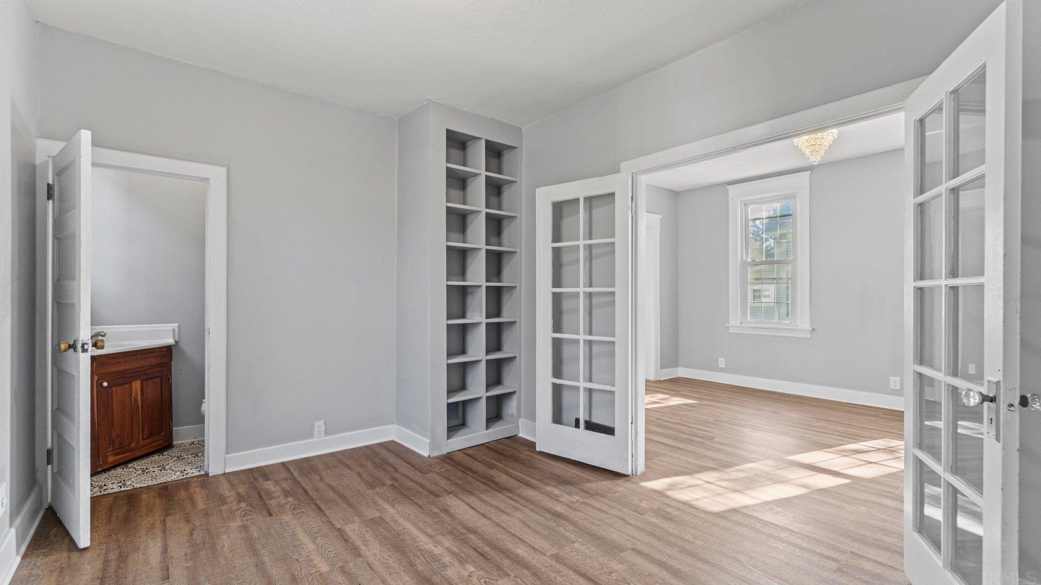 1422 Sherman Boulevard Fort Wayne, IN 46808 - Photo 19 of 36