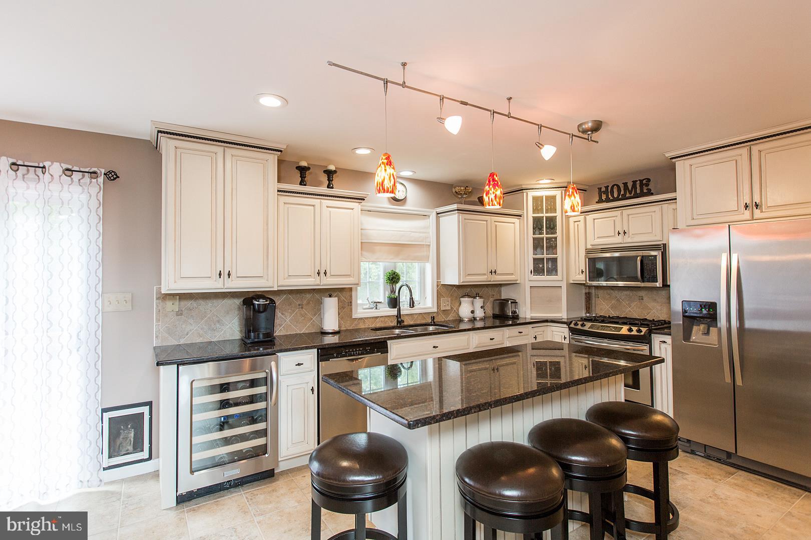 242 Browning Road Lancaster, PA 17602 - Photo 15 of 63 Granite Countertops, Custom Cabinets