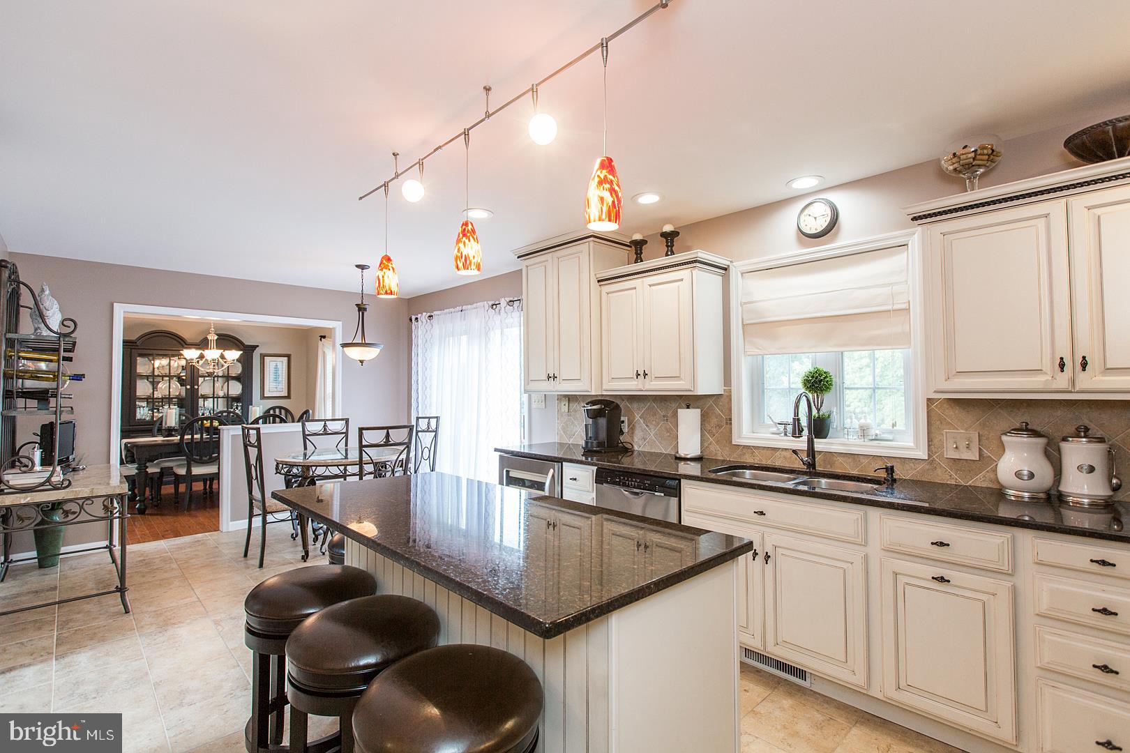 242 Browning Road Lancaster, PA 17602 - Photo 16 of 63 Gallery Image 16