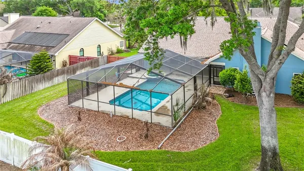 $499,000 | 2414 Buckhorn Run Drive, Valrico, FL 33596