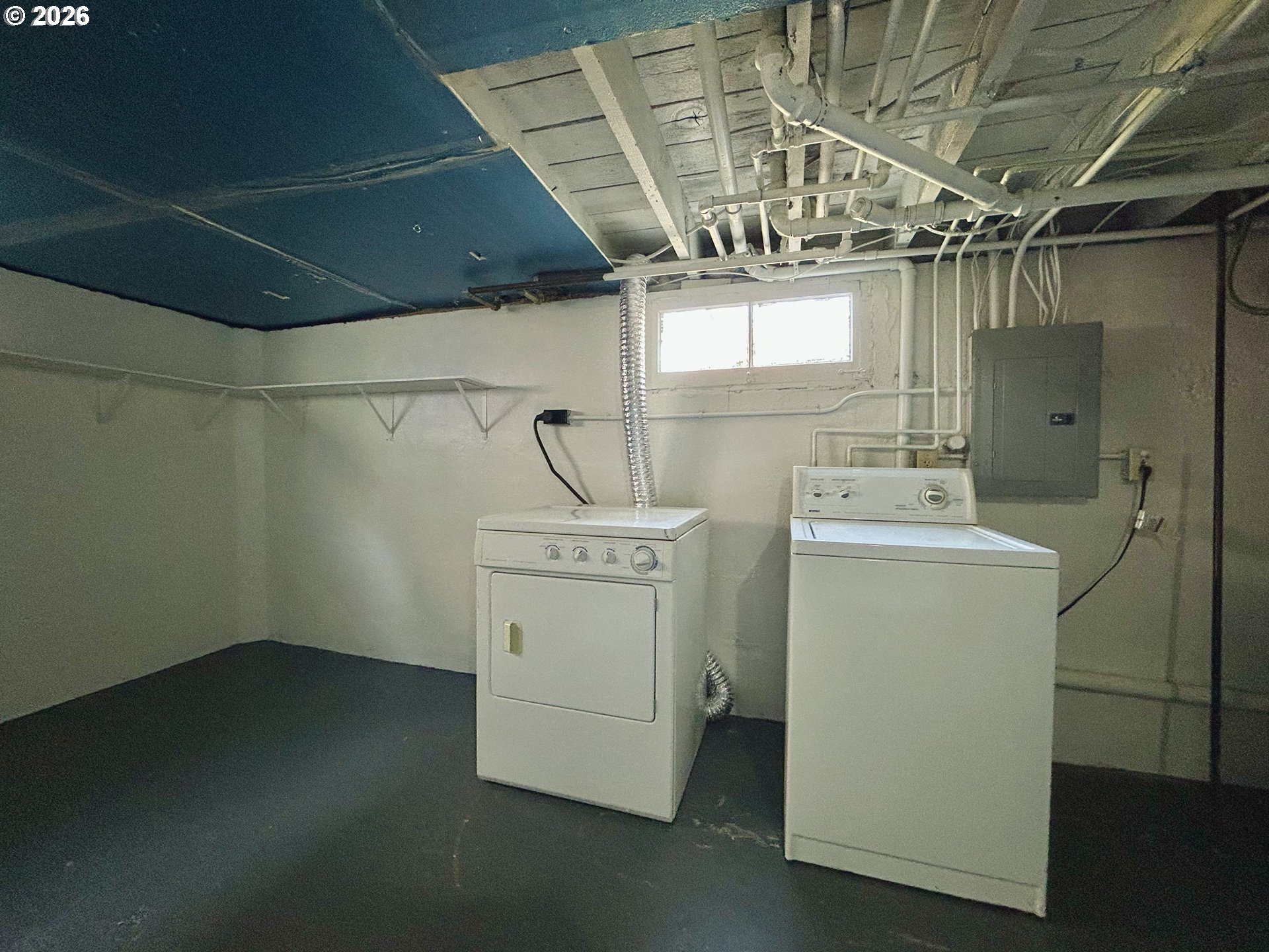 2202 Northeast Everett Street Portland, OR 97232 - Photo 20 of 25 a utility room with dryer and washer