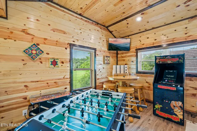 $614,000 | 2046 Slippery Rock Circle, Sevierville, TN 37862