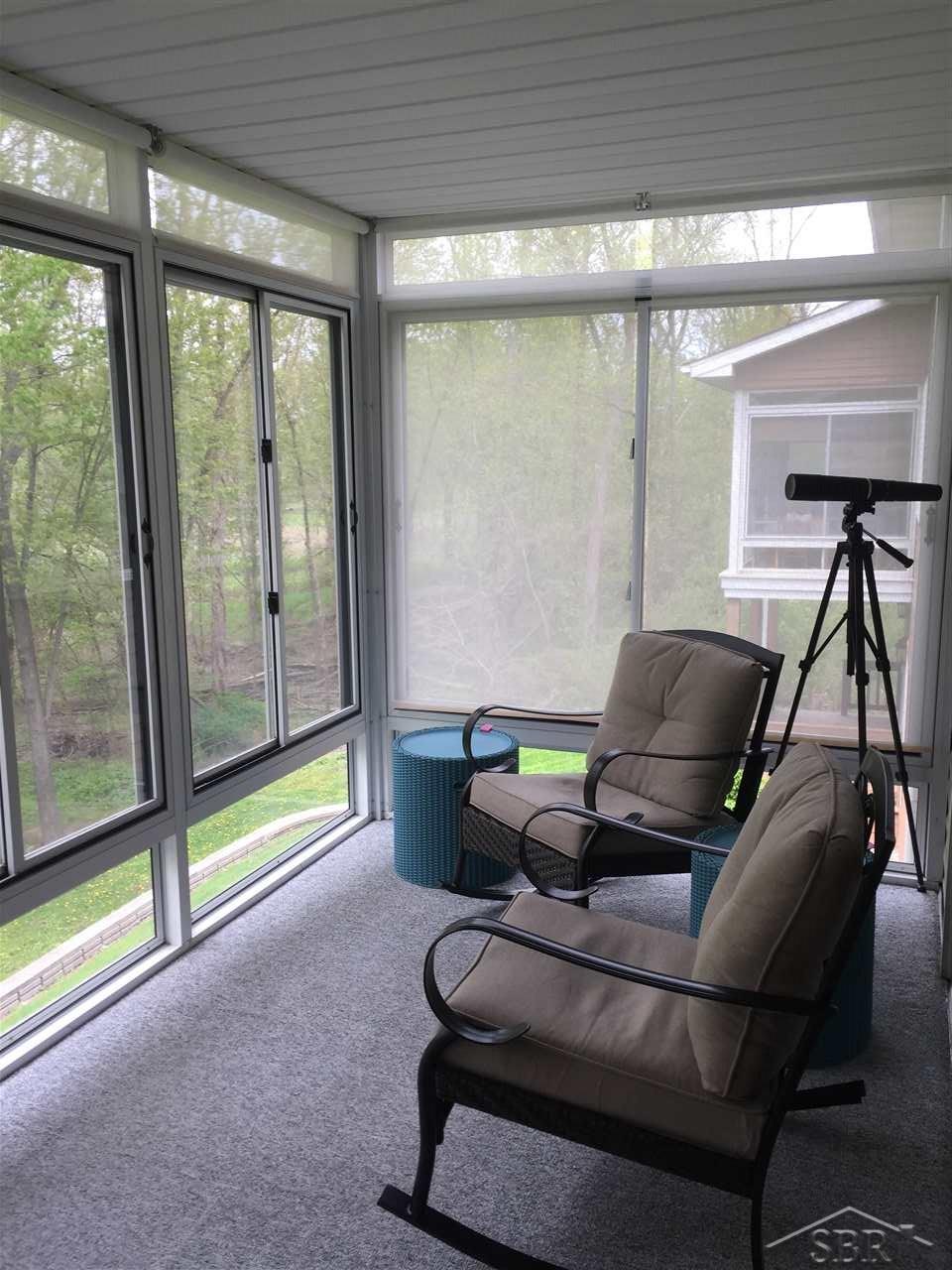 8241 Midland Road Freeland, MI 48623 - Photo 7 of 24 Sun Room
