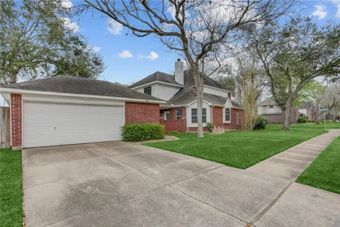 $410,000 | 1103 Glendale Drive, Sugar Land, TX 77479