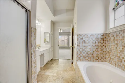 $410,000 | 1103 Glendale Drive, Sugar Land, TX 77479