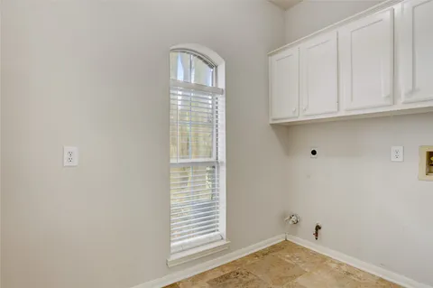 $410,000 | 1103 Glendale Drive, Sugar Land, TX 77479