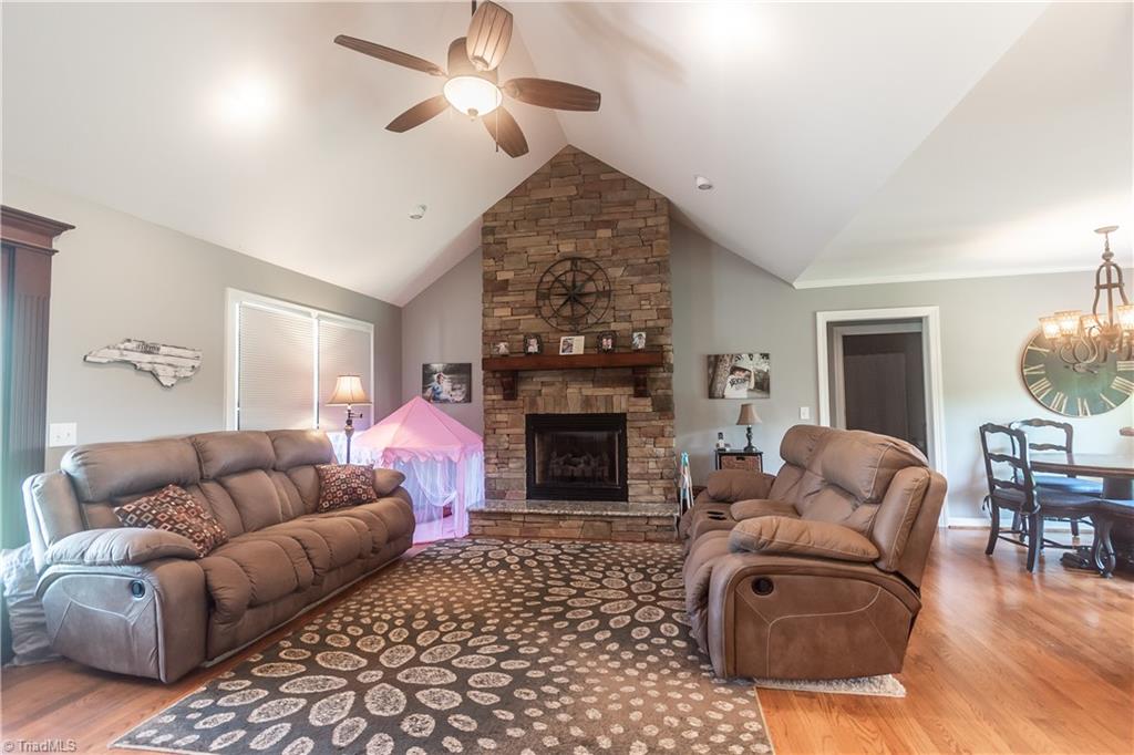 687 Red Brush Road Mount Airy, NC 27030 - Photo 2 of 30 Gallery Image 2