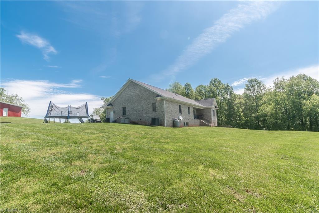 687 Red Brush Road Mount Airy, NC 27030 - Photo 23 of 30 Gallery Image 23
