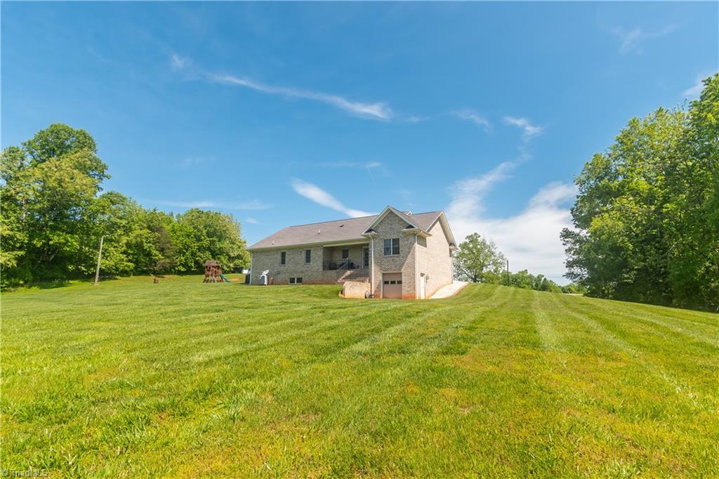 687 Red Brush Road Mount Airy, NC 27030 - Photo 27 of 30 Gallery Image 27