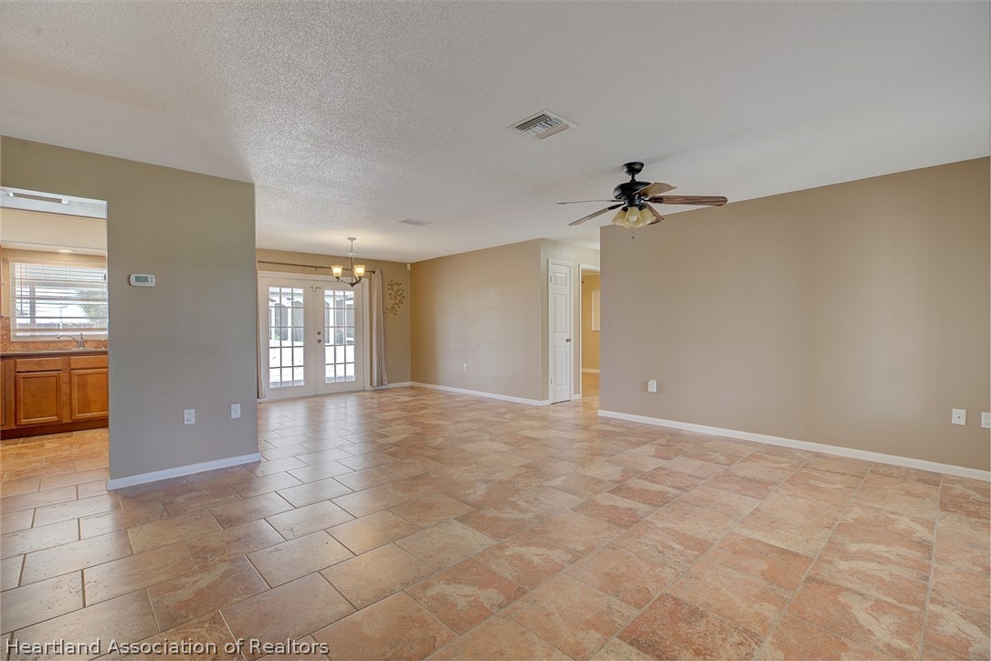 8016 Granada Road Sebring, FL 33876 - Photo 7 of 34 Gallery Image 7
