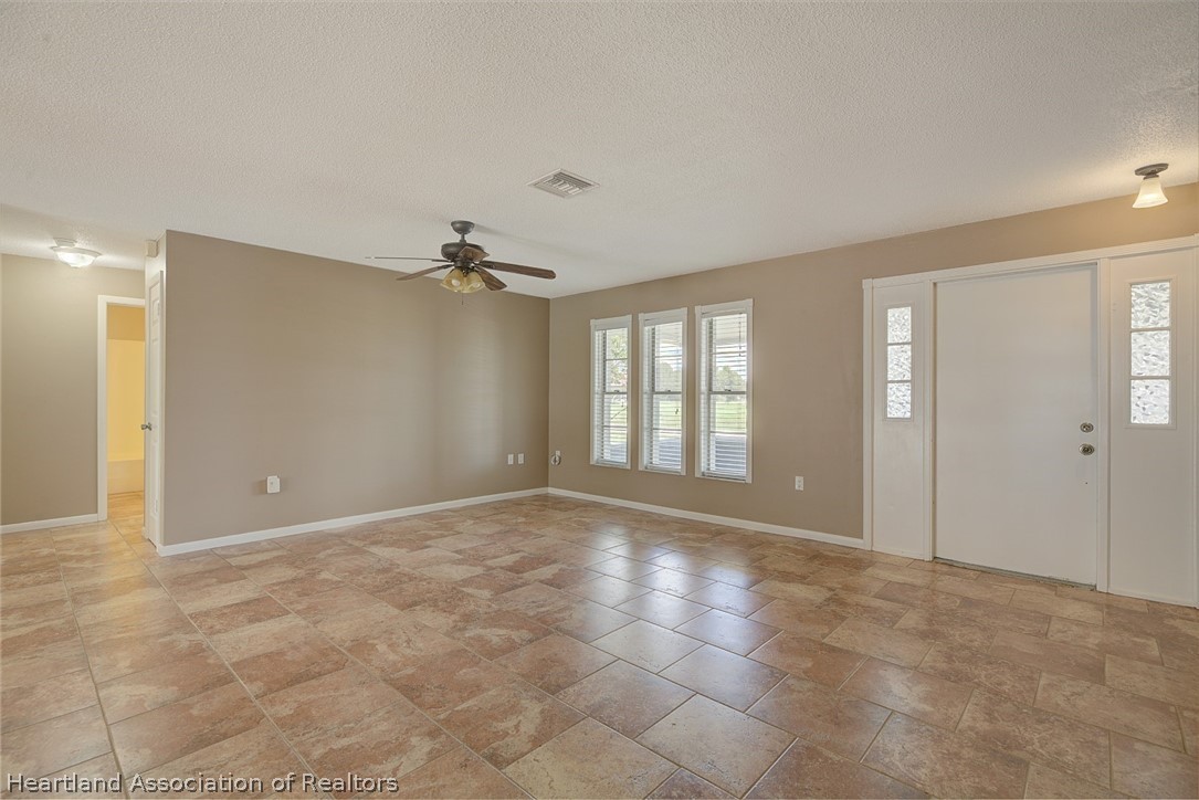 8016 Granada Road Sebring, FL 33876 - Photo 8 of 34 Gallery Image 8