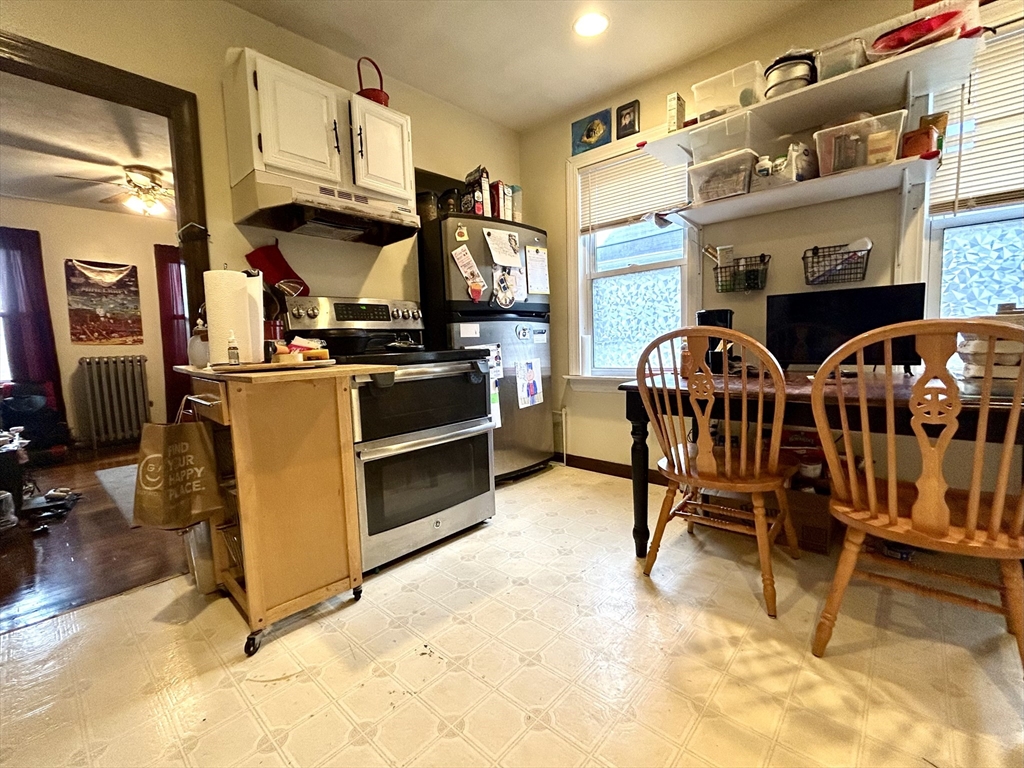 4 Oswald Street Worcester, MA 01607 - Photo 16 of 27 Gallery Image 16