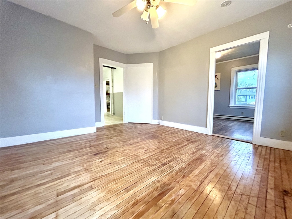 4 Oswald Street Worcester, MA 01607 - Photo 5 of 27 Gallery Image 5