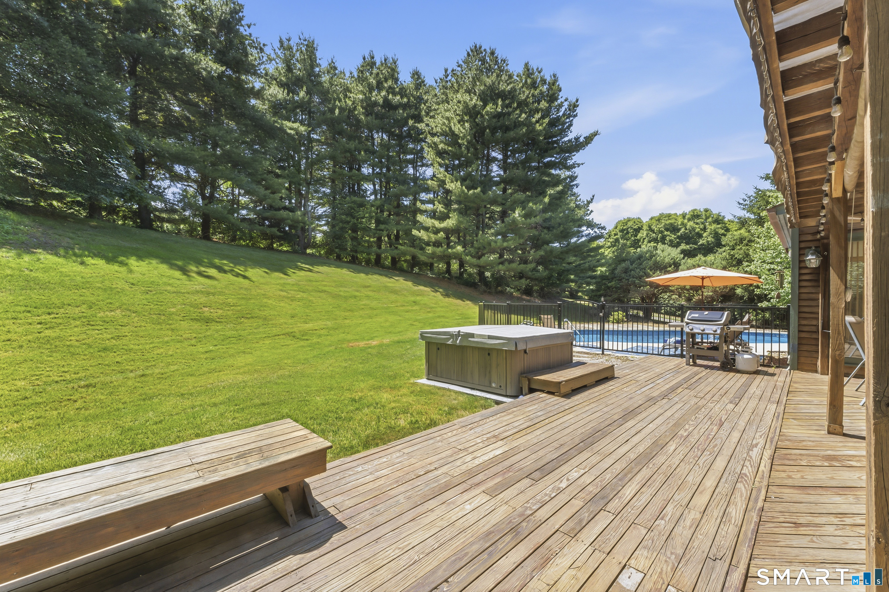 16 Palestine Road Newtown, CT 06470 - Photo 34 of 40