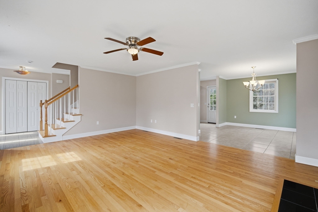 70 Hartwick Street Springfield, MA 01108 - Photo 16 of 41