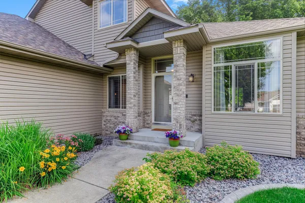 $499,000 | 9918 Kiwi Avenue North, Brooklyn Park, MN 55443
