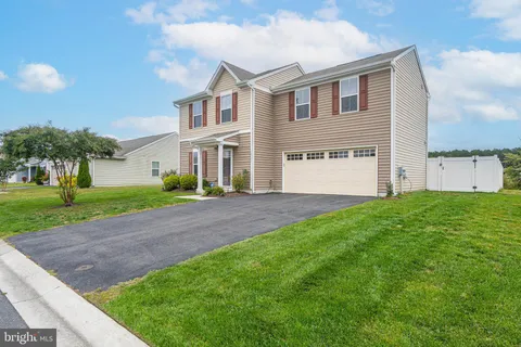 $324,999 | 38391 Elizabeth Lane, Delmar, DE 19940