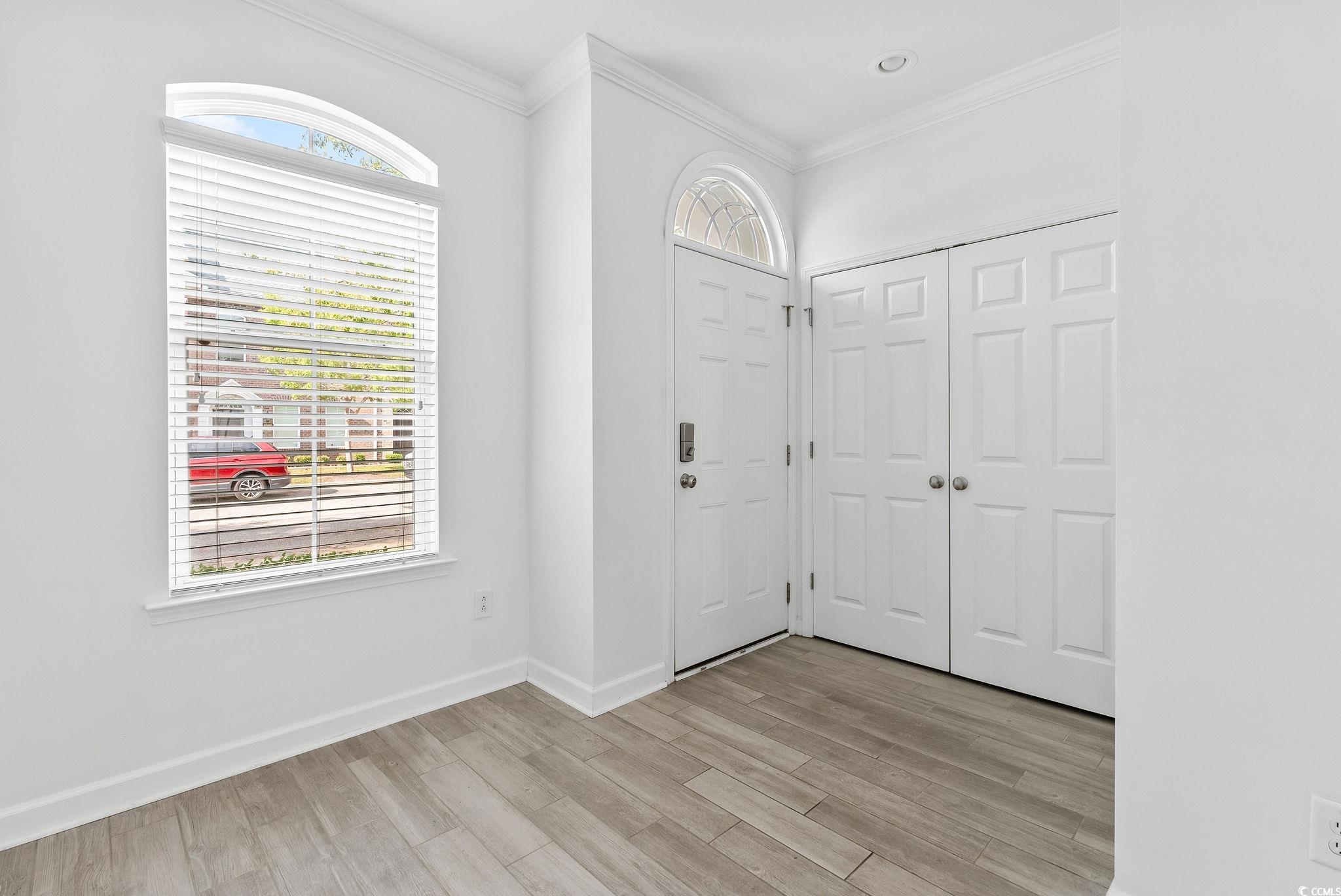 945 Rosencrans Lane, Unit E Myrtle Beach, SC 29577 - Photo 4 of 40 Gallery Image 4