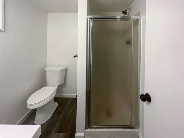 $275,000 | 309 Southeast Shawn Court, Blue Springs, MO 64014