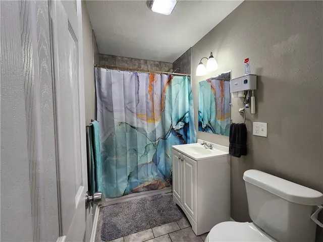 $253,950 | 3517 Sloan Drive, Kansas City, KS 66104