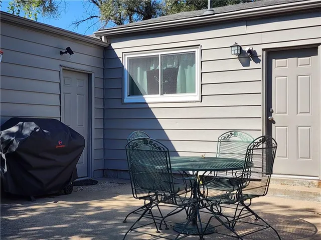 $253,950 | 3517 Sloan Drive, Kansas City, KS 66104