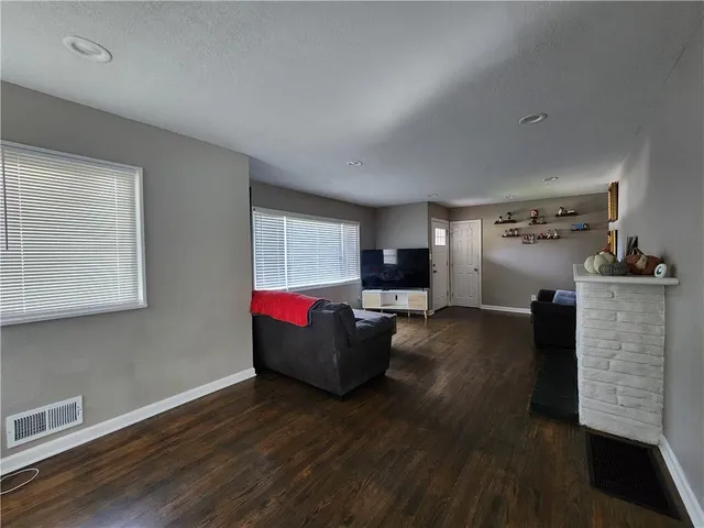 $253,950 | 3517 Sloan Drive, Kansas City, KS 66104