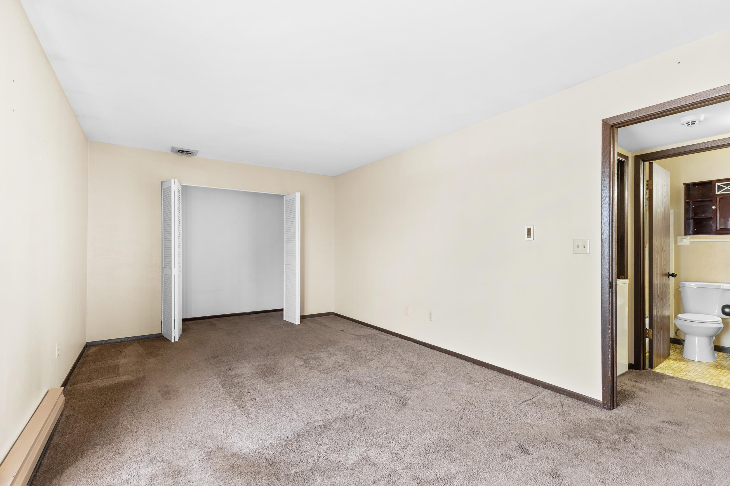 6980 North Raintree Court, Unit D Milwaukee, WI 53223 - Photo 8 of 16 Bedroom